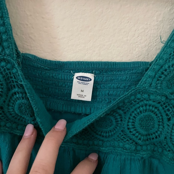 Old navy blouse - Picture 2 of 2